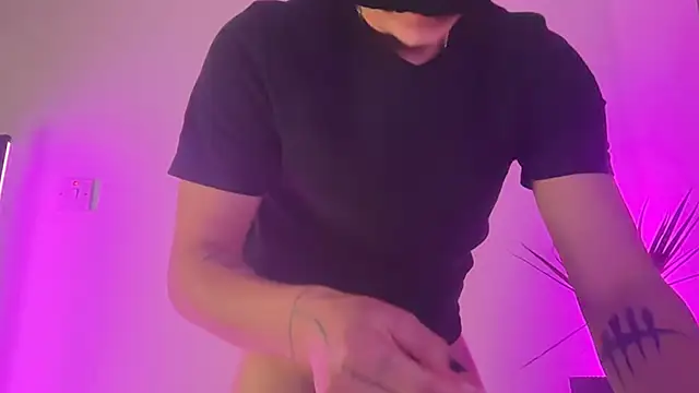 ThirtyDicks online show from February 28, 2026, 9:05 pm