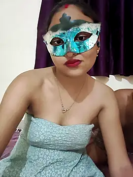 Sweet Cpl  online show from June 27, 2026, 1:28 pm