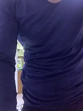 Snapshot of Tu_gymrat chatting on February 25, 2026, 7:01 pm Tu gymrat online show from February 25, 2026, 7:01 pm