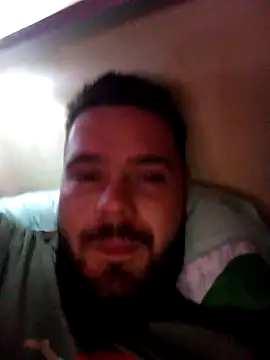 Snapshot of Enzo9911 chatting on February 26, 2026, 12:42 am Enzo9911 online show from February 26, 2026, 12:42 am