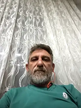 Snapshot of arelll34 chatting on March 2, 2026, 7:54 pm arelll34 online show from March 2, 2026, 7:54 pm