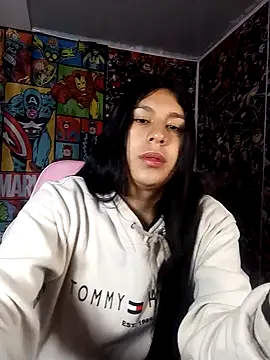 charlottte wh online show from April 15, 2026, 9:16 am