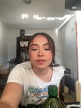 SofiBaez online show from May 12, 2026, 12:35 pm