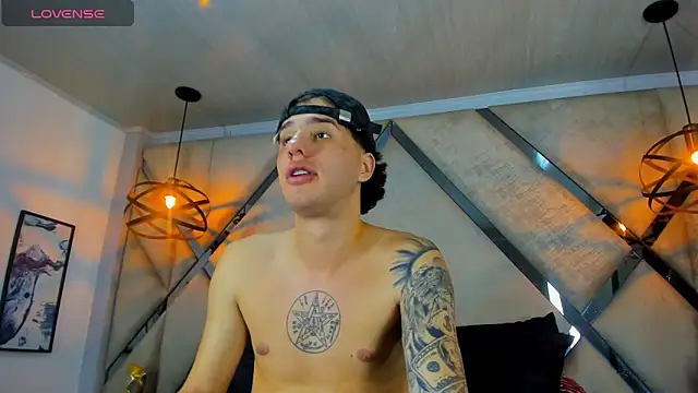 EXCLUSIVE8 online show from March 13, 2026, 4:30 am