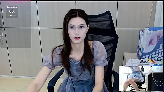 zhen-68 online show from May 31, 2026, 2:20 am
