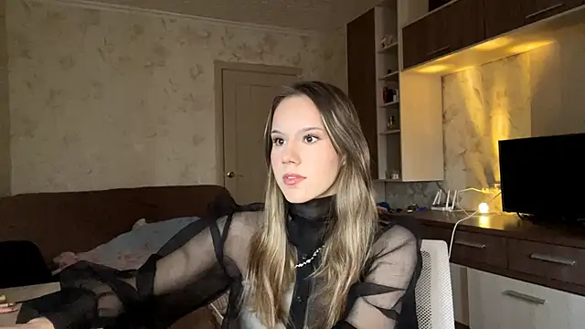 Snapshot of PrettyReal chatting on March 1, 2026, 8:16 am PrettyReal online show from March 1, 2026, 8:16 am