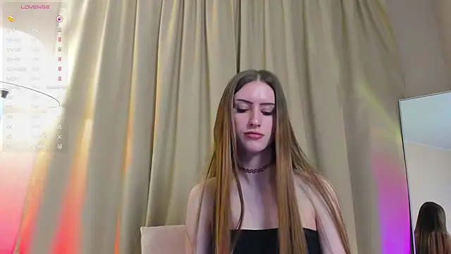 EllieRough online show from April 7, 2026, 5:35 pm