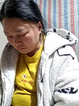 phay79 online show from March 8, 2026, 3:49 pm