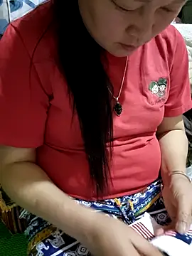 phay79 online show from April 9, 2026, 12:32 pm