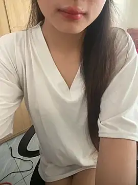 Xoai-cute online show from May 18, 2026, 3:24 am