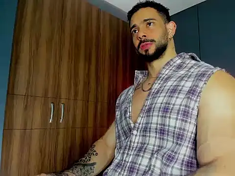 Snapshot of massimo_visconti chatting on March 2, 2026, 2:24 pm massimo visconti online show from March 2, 2026, 2:24 pm