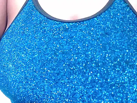 thalia perveertt online show from April 6, 2026, 3:13 pm