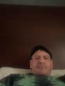 tommyandjen online show from April 7, 2026, 5:08 am