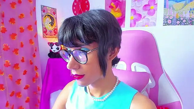 Madeline 21 online show from March 16, 2026, 5:24 am