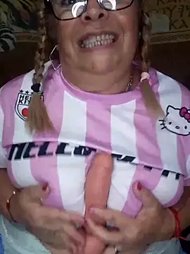 momismilf544 online show from May 27, 2026, 1:57 am