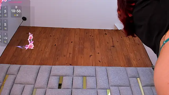 camilaa smith  online show from March 30, 2026, 6:53 pm