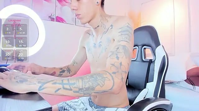 Tommy valverde online show from March 25, 2026, 7:20 pm