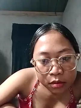 angelpinay44 online show from March 25, 2026, 3:18 pm