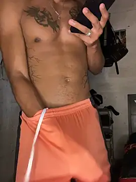 Snapshot of billi_adamzz chatting on February 28, 2026, 9:10 am billi adamzz online show from February 28, 2026, 9:10 am