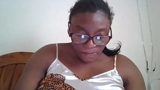 SexyGemBeauty online show from July 23, 2026, 1:42 pm