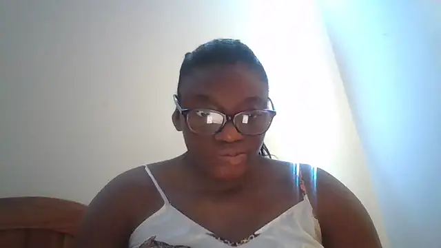 SexyGemBeauty online show from July 26, 2026, 1:51 pm
