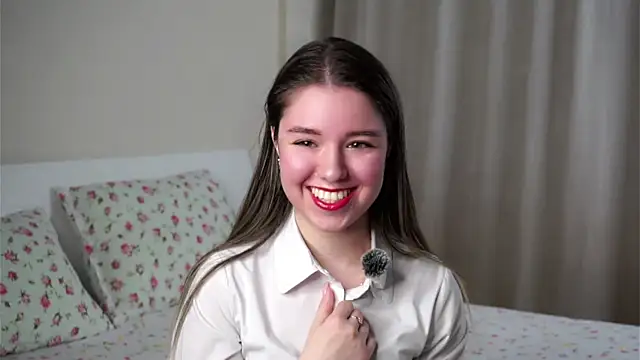 Snapshot of SmoggyWeek chatting on March 2, 2026, 11:50 am SmoggyWeek online show from March 2, 2026, 11:50 am