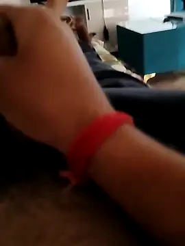 shybullggn online show from April 3, 2026, 7:28 am