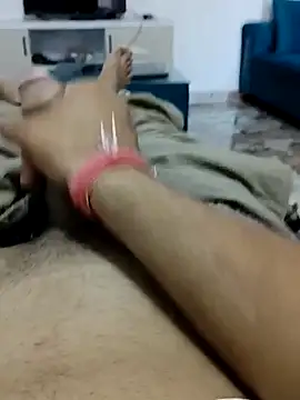 shybullggn online show from April 30, 2026, 7:14 am