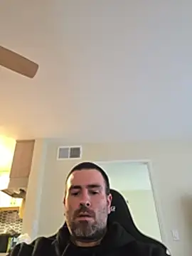Biggbaddwulf7 online show from June 25, 2026, 4:55 pm
