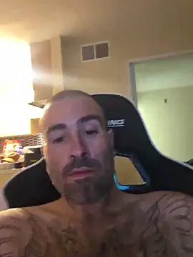 Biggbaddwulf7 online show from June 29, 2026, 10:10 am