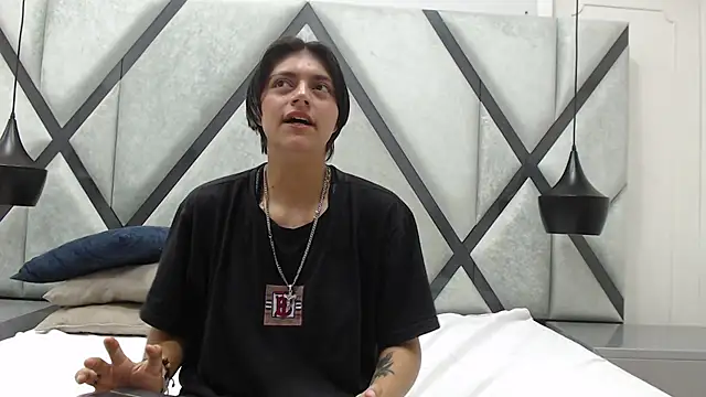 Scarlett Millerr online show from February 27, 2026, 3:01 pm