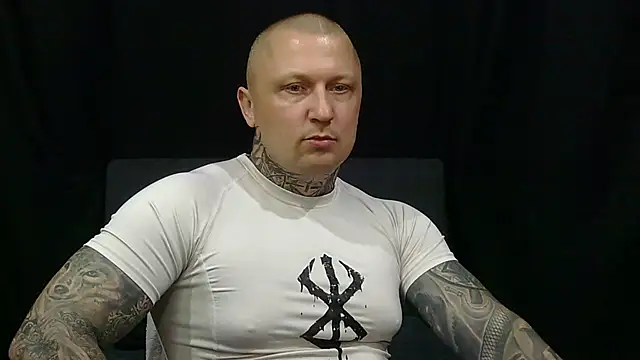 devilWithTats online show from May 26, 2026, 11:28 am