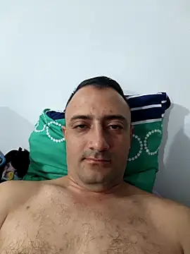 RaphandLey online show from March 7, 2026, 2:08 am