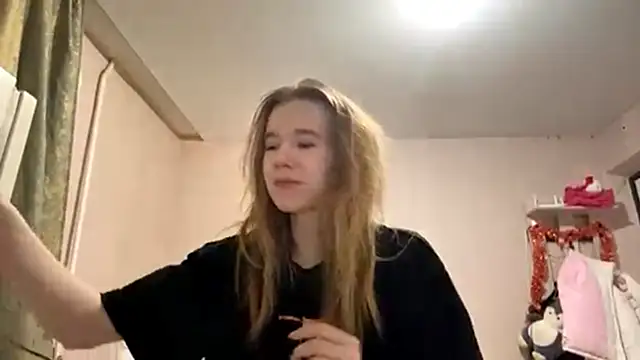 LeomaJee online show from March 5, 2026, 3:52 pm