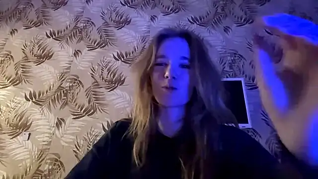 LeomaJee online show from March 31, 2026, 9:59 pm