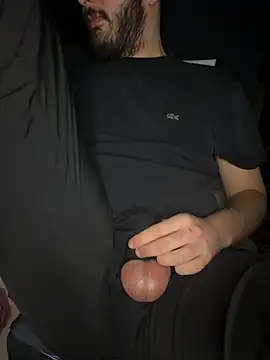 Sertt161 online show from April 16, 2026, 9:39 pm