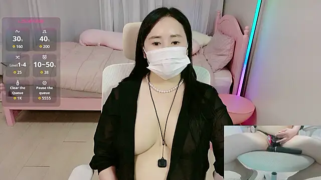 myboy6989 online show from July 9, 2026, 12:20 pm