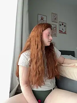 gingerlatte online show from April 1, 2026, 8:37 am