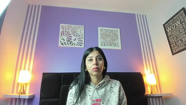 KataleyaVillalobos online show from March 22, 2026, 12:19 pm