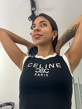 VioletaHills  online show from July 15, 2026, 12:21 pm
