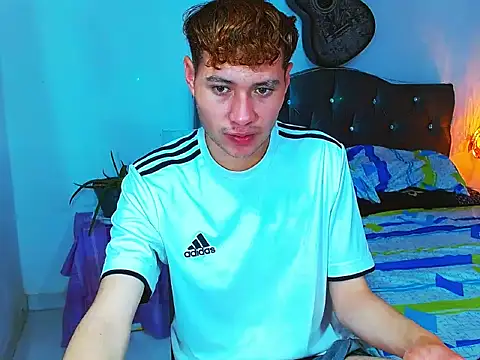  Santi2 online show from March 29, 2026, 3:39 am