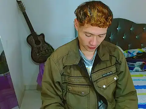  Santi2 online show from April 10, 2026, 10:36 pm