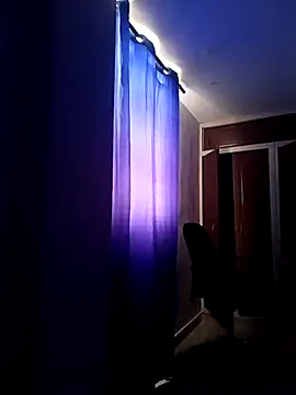 Snapshot of zeus_Drako chatting on March 4, 2026, 12:00 pm zeus Drako online show from March 4, 2026, 12:00 pm