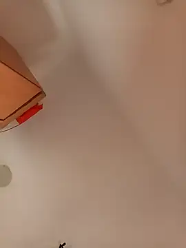 Snapshot of Yeray1000 chatting on February 28, 2026, 12:06 pm Yeray1000 online show from February 28, 2026, 12:06 pm