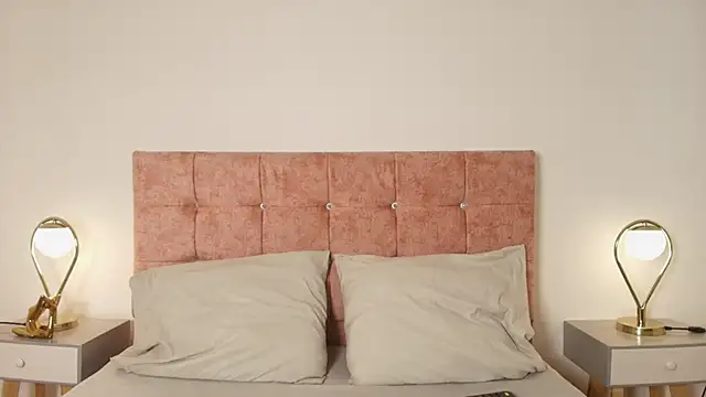 Gald Hardy online show from April 8, 2026, 7:36 pm