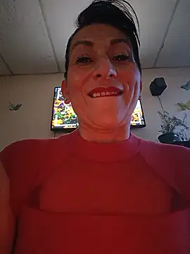 Lucia Rios online show from July 16, 2026, 11:22 pm