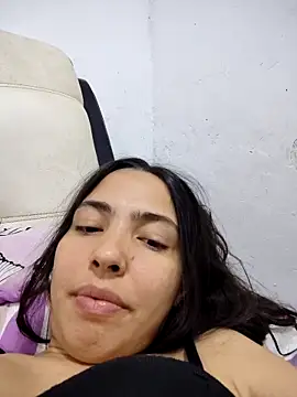 Snapshot of allyson-cute03 chatting on February 28, 2026, 2:45 am allyson-cute03 online show from February 28, 2026, 2:45 am