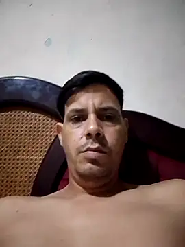 Snapshot of 1clemens chatting on May 15, 2026, 3:46 am 1clemens online show from May 15, 2026, 3:46 am
