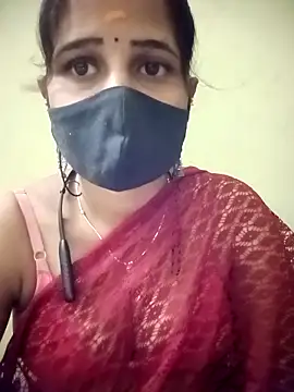 Snapshot of Tamil_Rani- chatting on April 15, 2026, 11:05 pm Tamil Rani- online show from April 15, 2026, 11:05 pm