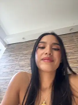 Mia-villalobos online show from March 10, 2026, 1:38 pm